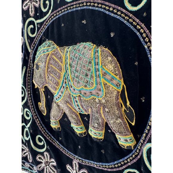 Vintage Black Velvet Vest - Picture 7 of 7